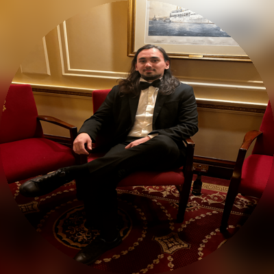 Alan Holding copywriter and AI enthusiast
